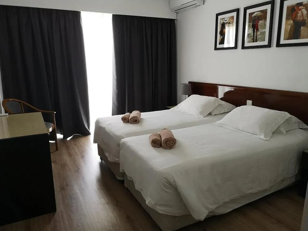 Sun Hall Beach Apartments Larnaca 0*,
