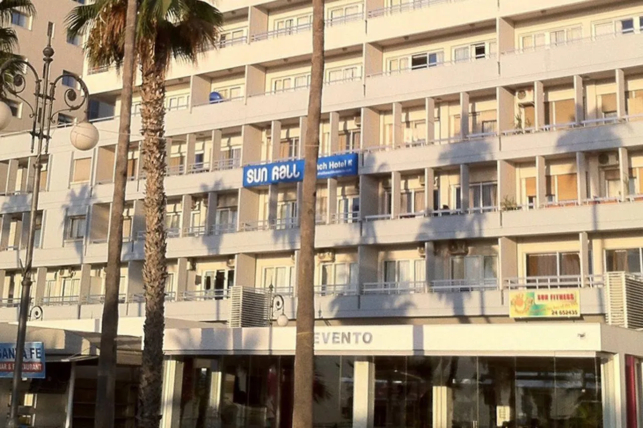 Sun Hall Beach Apartments Lárnaca 0*,