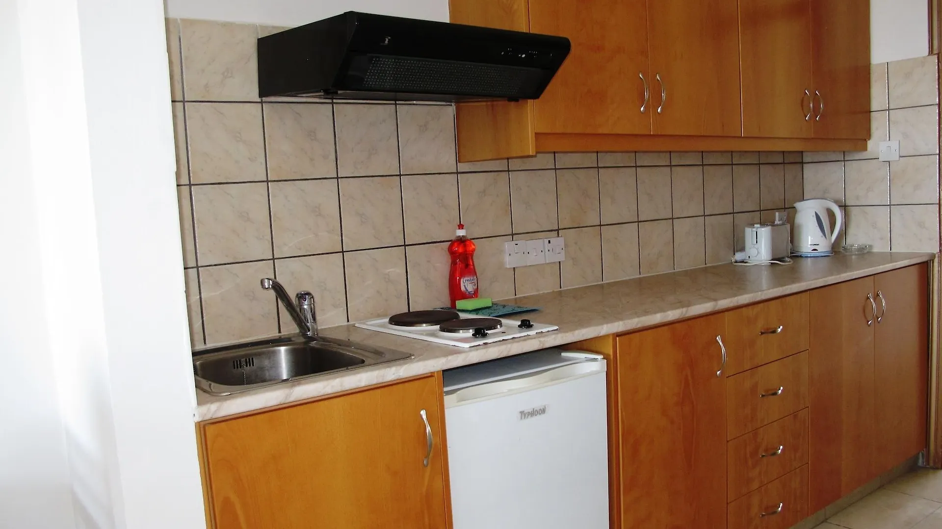 Sun Hall Beach Apartments Larnaca